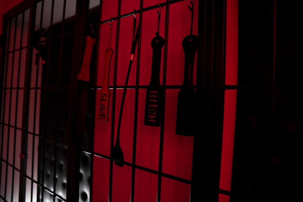 Suite Luxury Bdsm Rome Exterior photo
