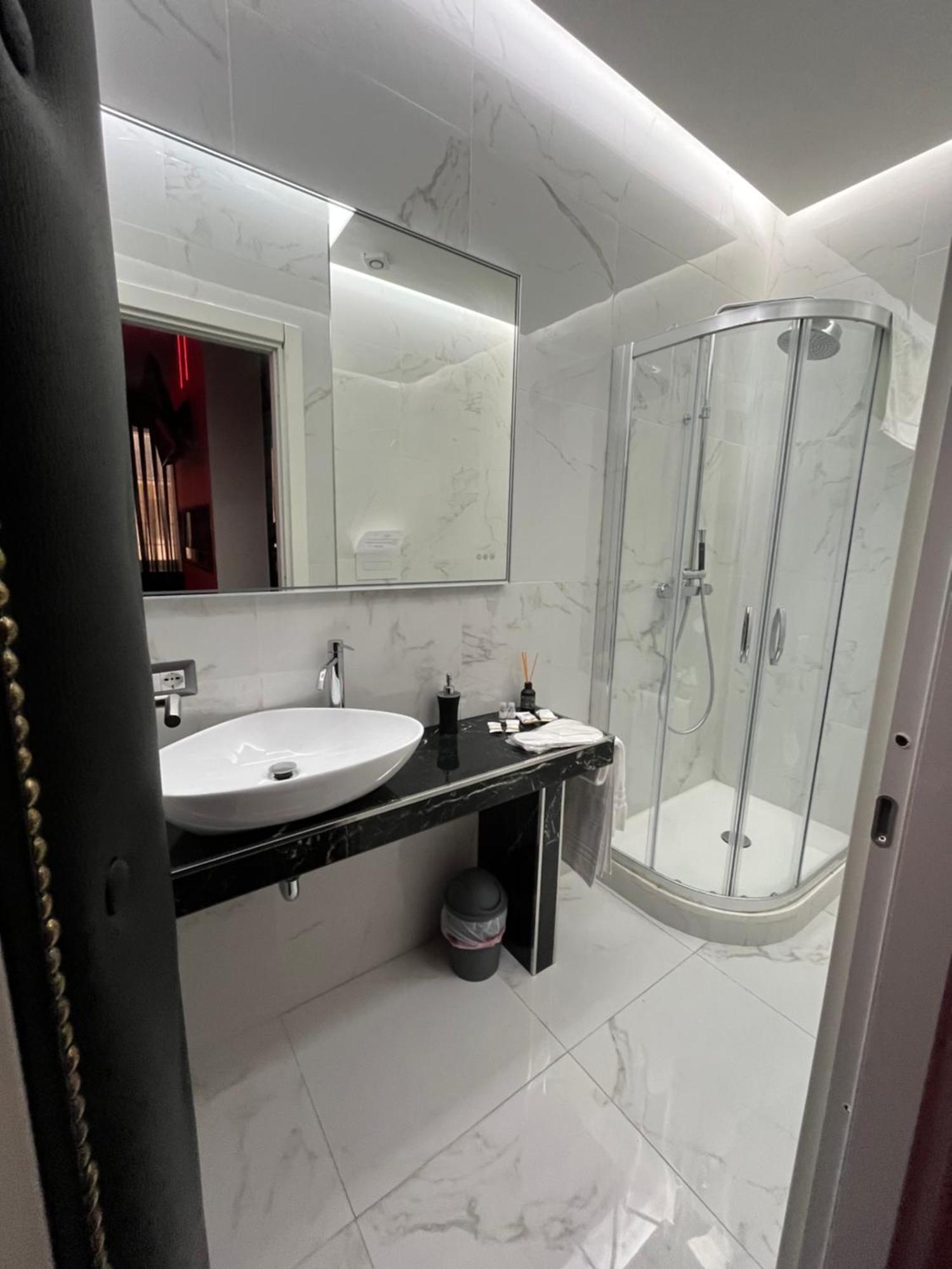 Suite Luxury Bdsm Rome Room photo